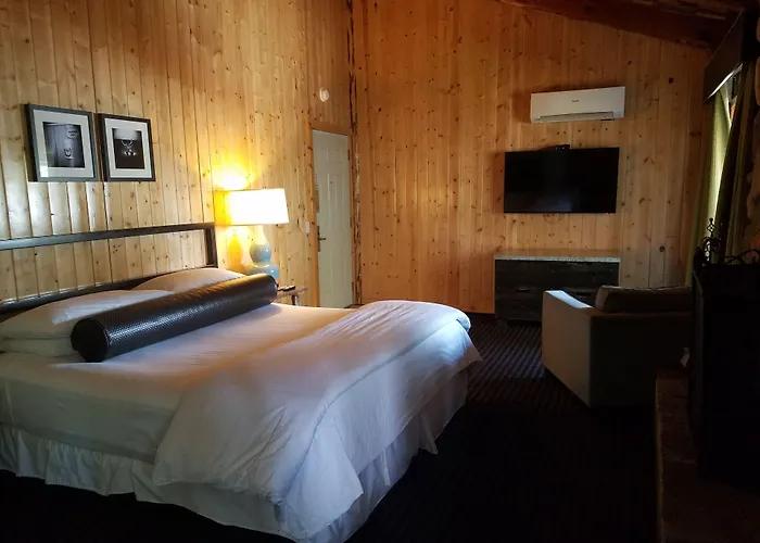 3 Peaks Resort & Beach Club